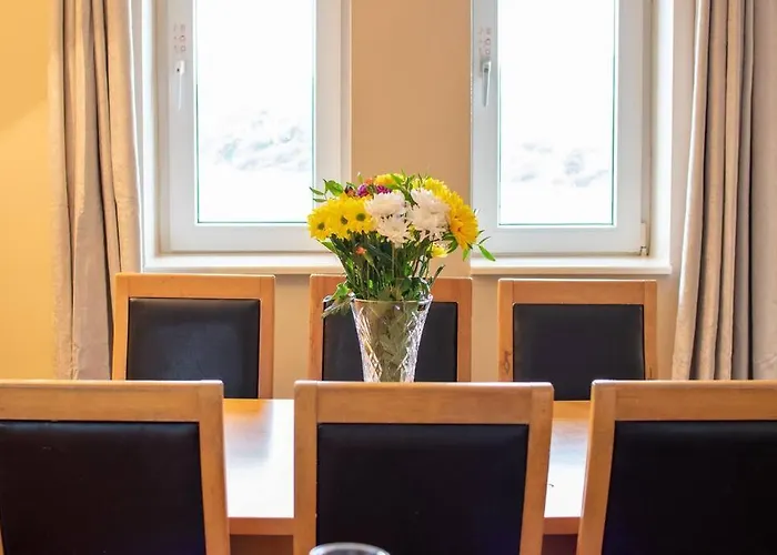 304 - The Harbour View By Shortstays *