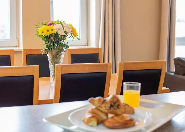 Апартаменты 304 - The Harbour View By Shortstays