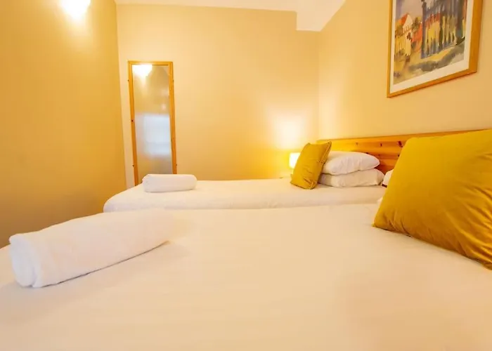 304 - The Harbour View By Shortstays