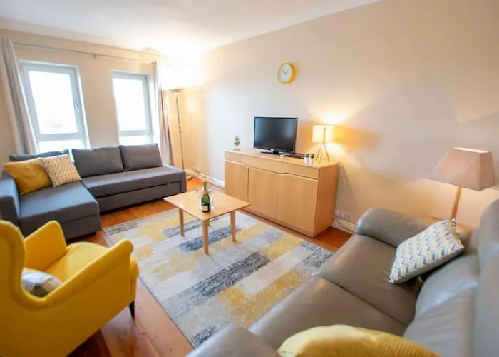 304 - The Harbour View By Shortstays Lägenhet